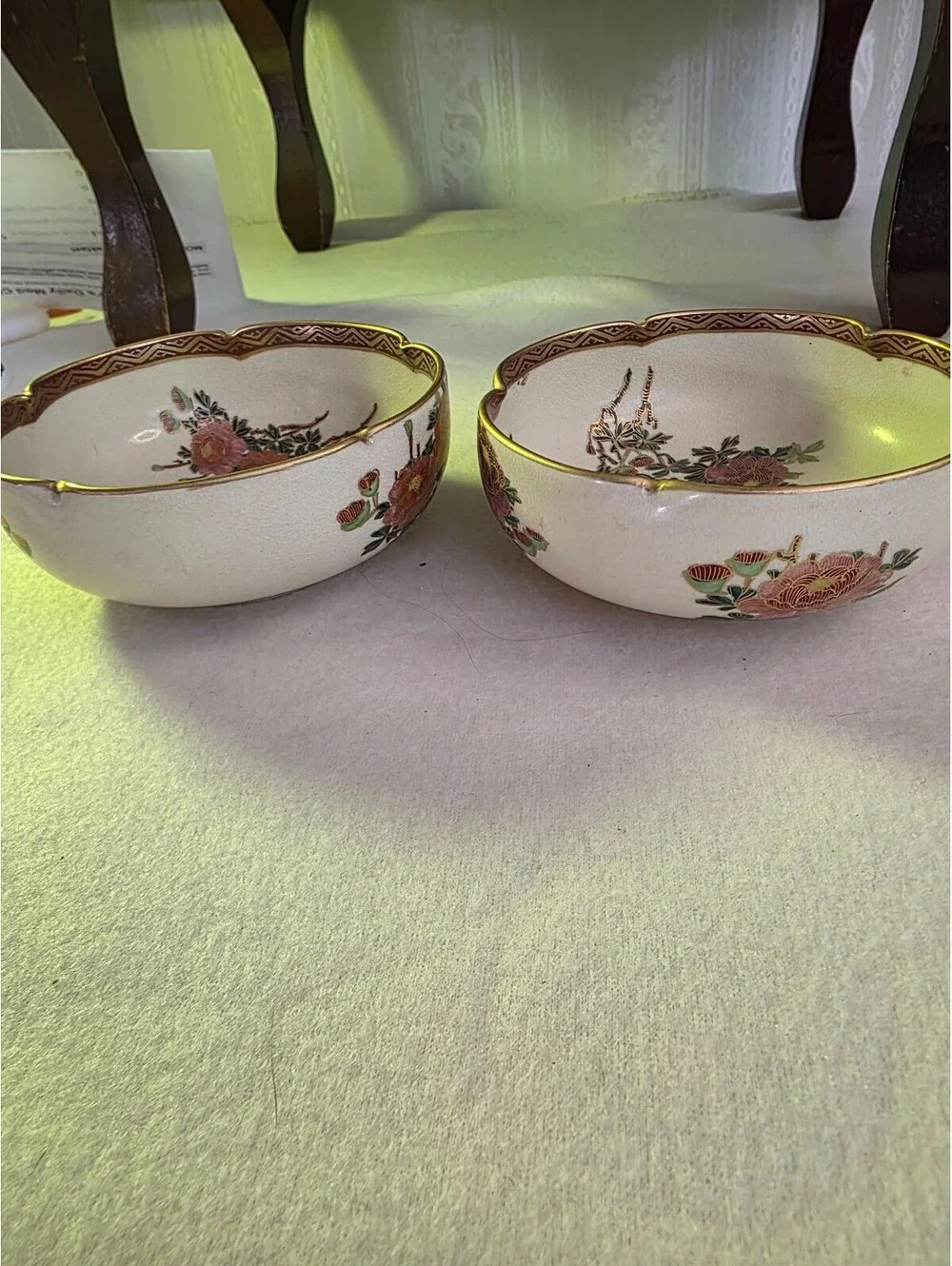 Pair Vintage Japanese Satsuma Style Peony Bowls Crackle Glaze Gold 4.75